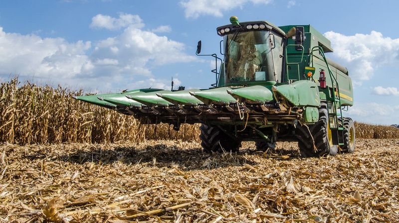 resources of Massey Ferguson Tractor with Cabin Farm Tractor exporters