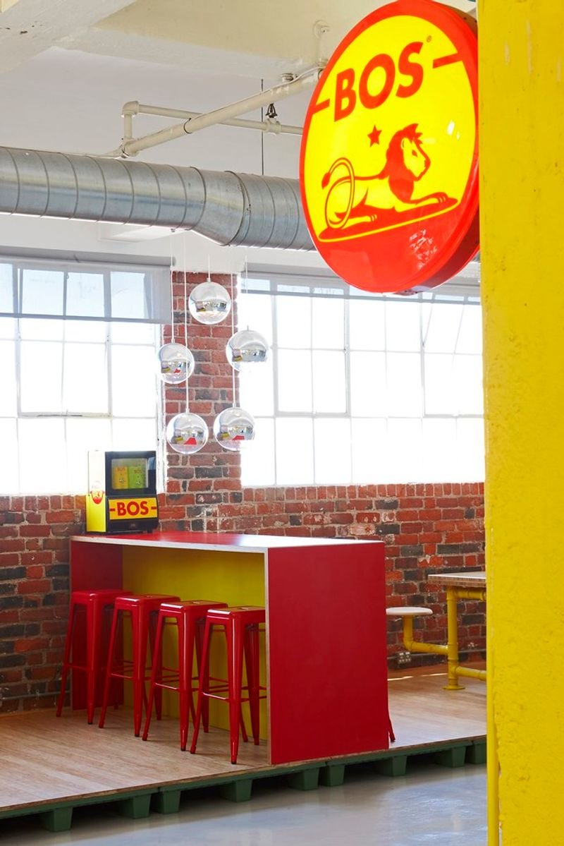resources of Hexagon Garage Shop Lights exporters