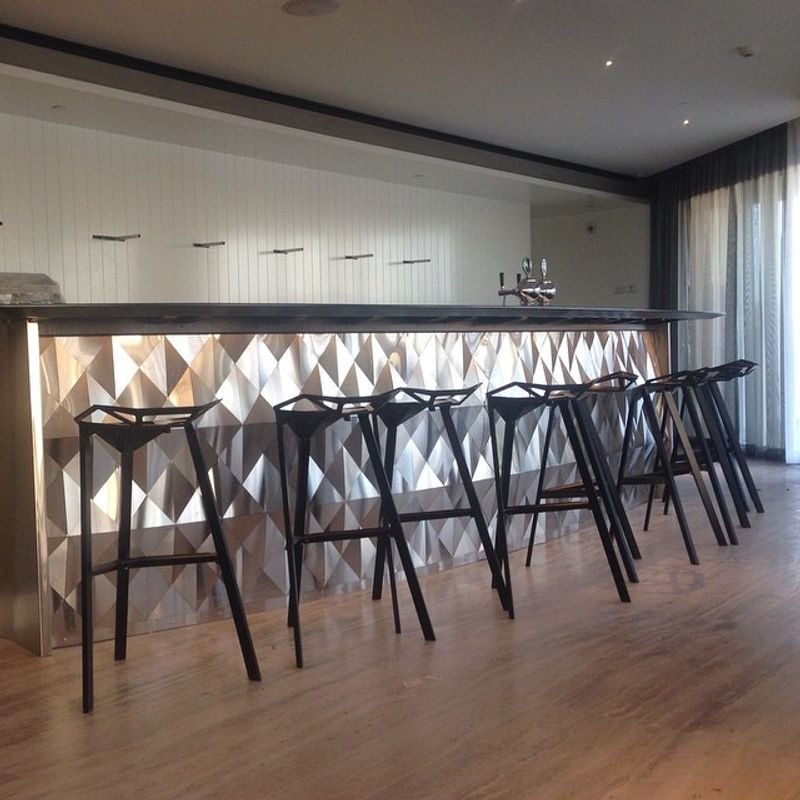 resources of Contemporary High Bar Chairs exporters