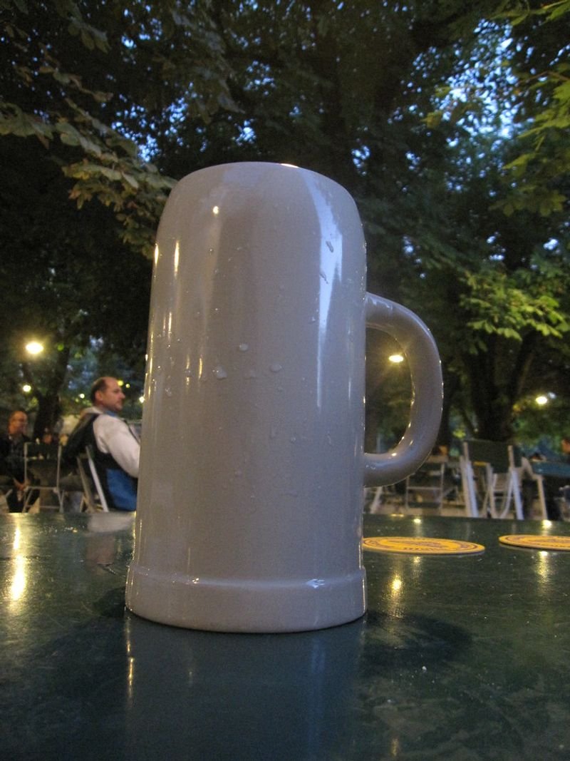 resources of Beer Mug, 2 colors stoneware exporters