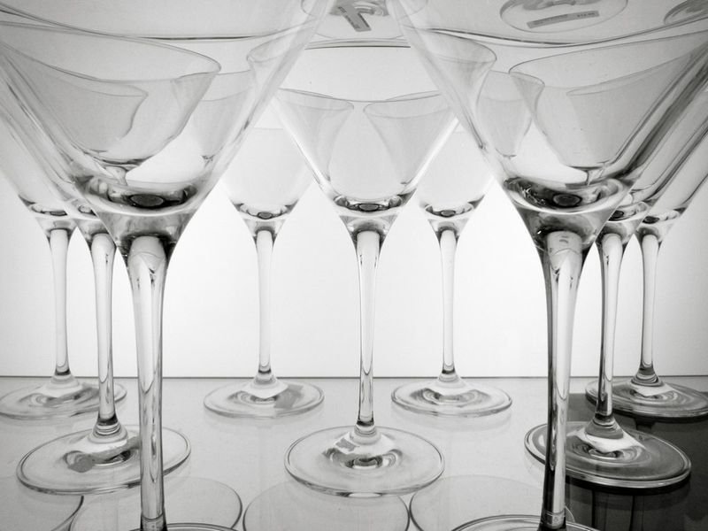resources of Standard red wine glass goblet/restaurant glass exporters