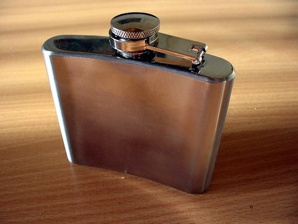 resources of Hip flask set exporters resources of Hip flask set exporters