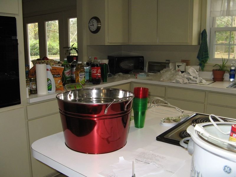 resources of Small Hammered-Ss Party Tubs exporters