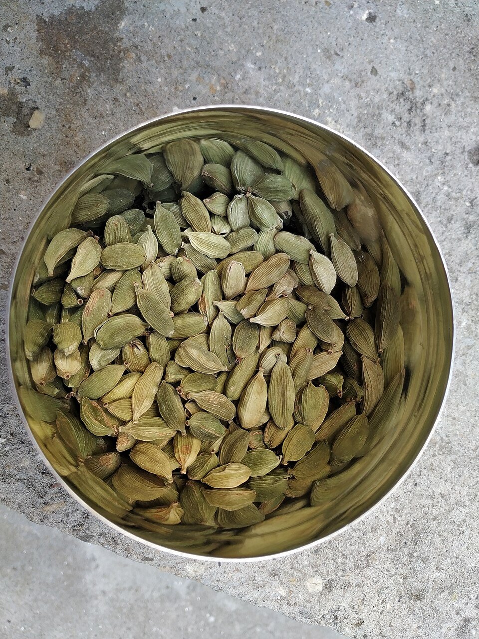 Green Cardamom Exporters, Wholesaler & Manufacturer | Globaltradeplaza.com