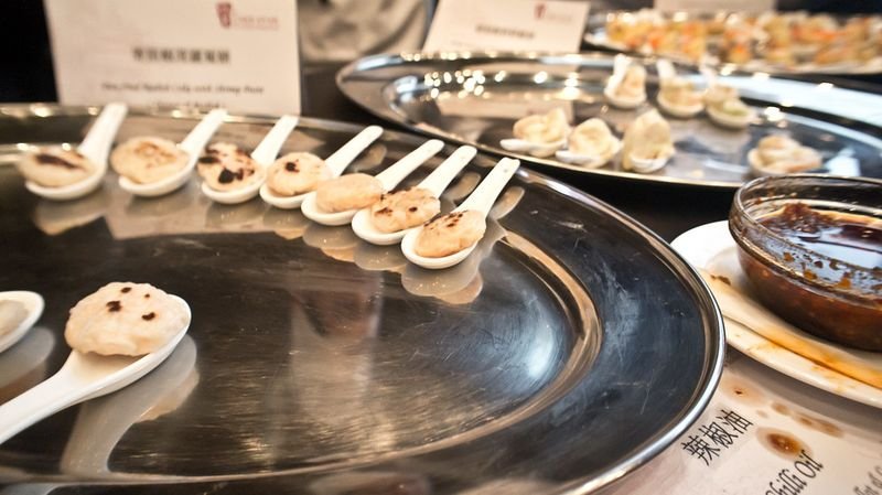 resources of Conch Shell Spoon Ice Cream Coffee Caviar Spoon exporters resources of Conch Shell Spoon Ice Cream Coffee Caviar Spoon exporters