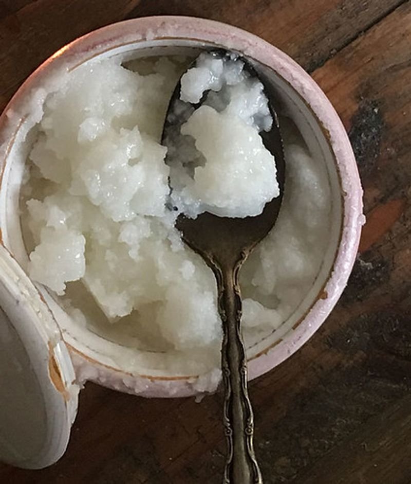 resources of Virgin Coconut Oil in 15 kg packing exporters