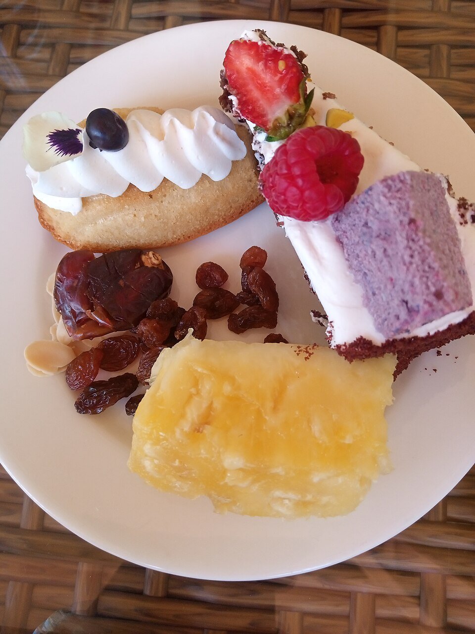 resources of FRUIT DESSERTS exporters
