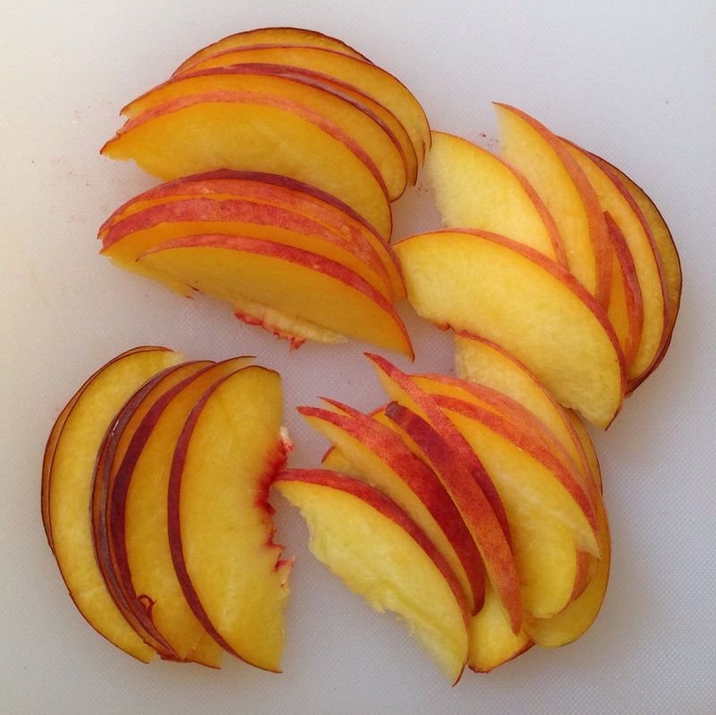 resources of Yellow peaches exporters