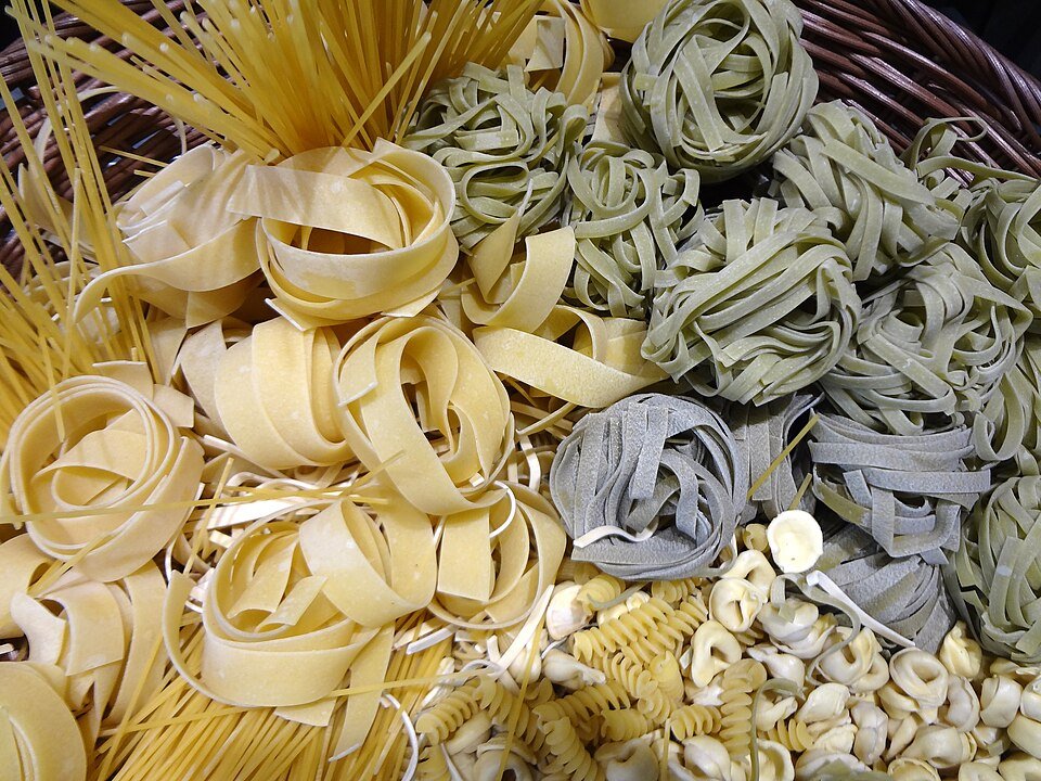 resources of Green Tagliatelle Nr. 10 exporters