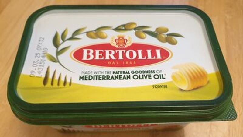 resources of Cocktail Green Olives In Tin 350G exporters