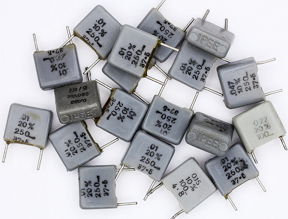 resources of Aluminum Electrolytic Capacitor exporters