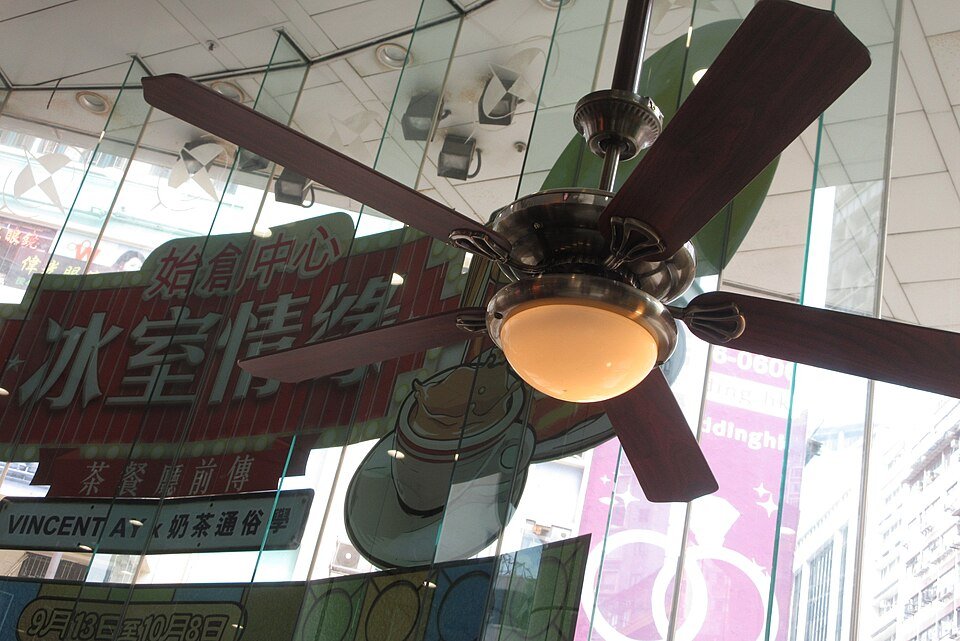 Electric Ceiling Fans Exporters, Wholesaler & Manufacturer | Globaltradeplaza.com