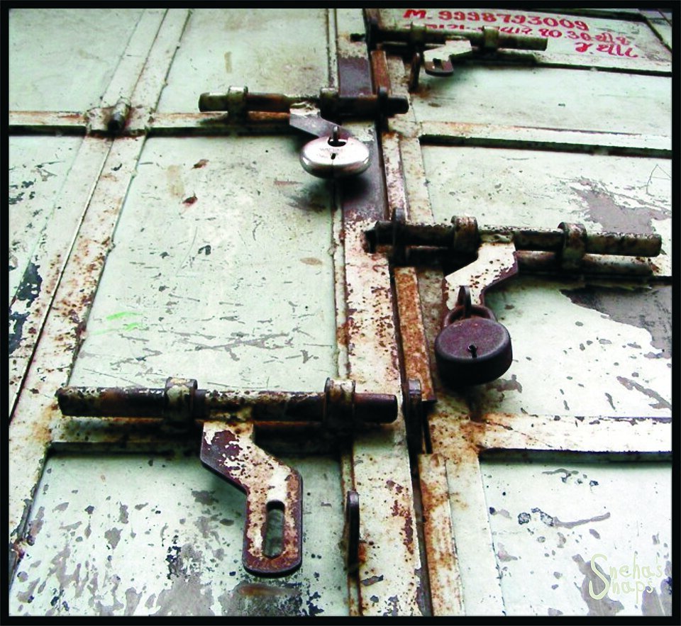 Door Locks Exporters, Wholesaler & Manufacturer | Globaltradeplaza.com