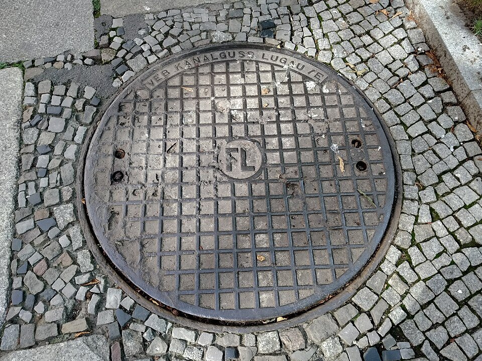 resources of 1000x1000mm BMC Manhole Cover exporters
