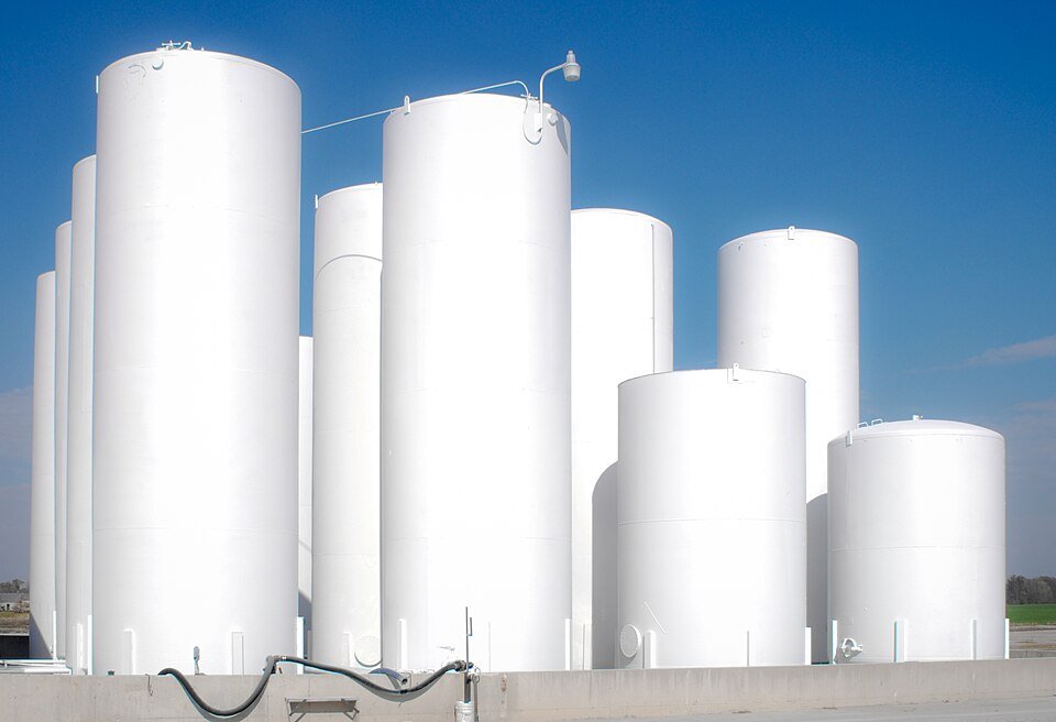 Storage Tanks Exporters, Wholesaler & Manufacturer | Globaltradeplaza.com