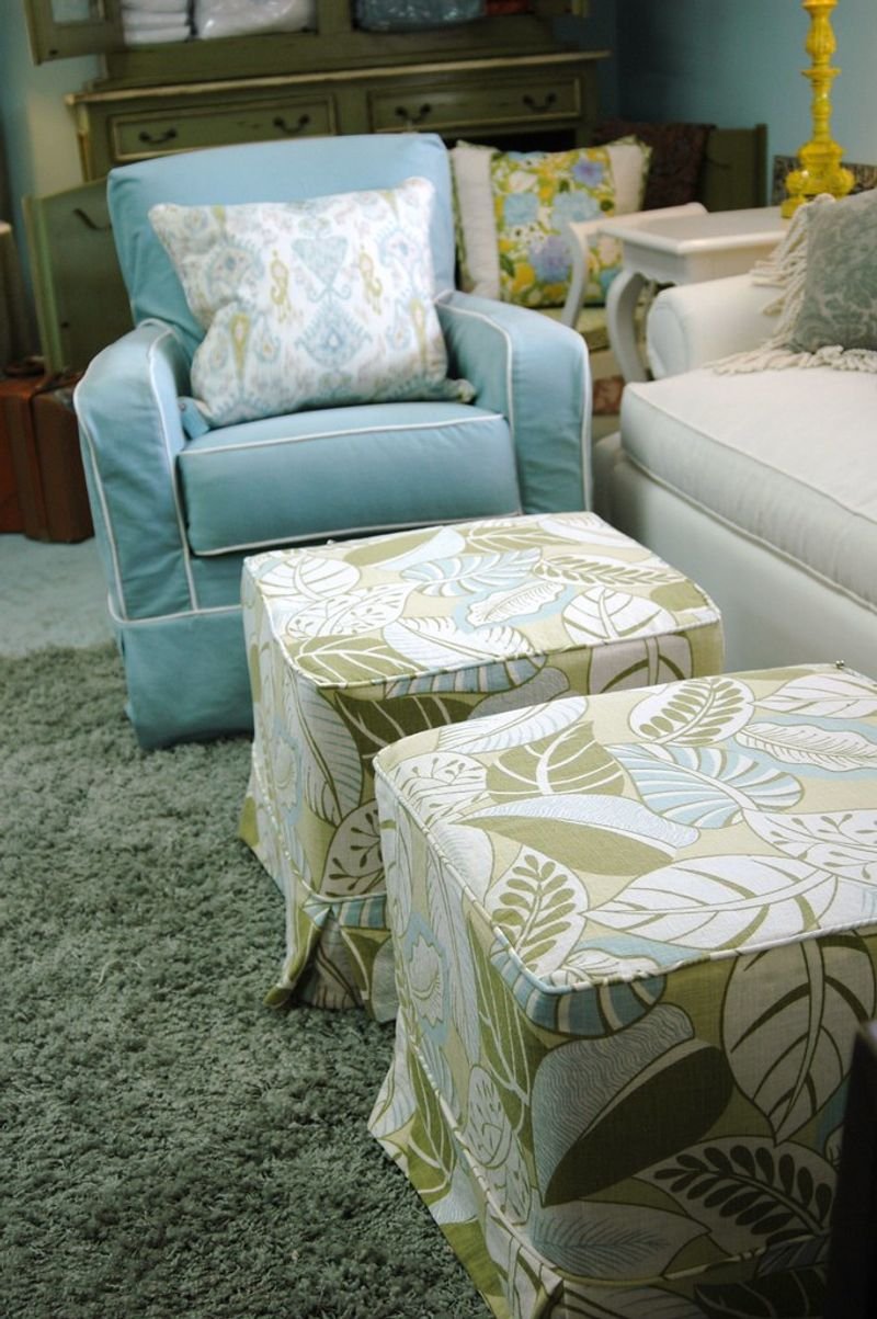 resources of Awesome Ottoman & Coffee Tables T10 exporters