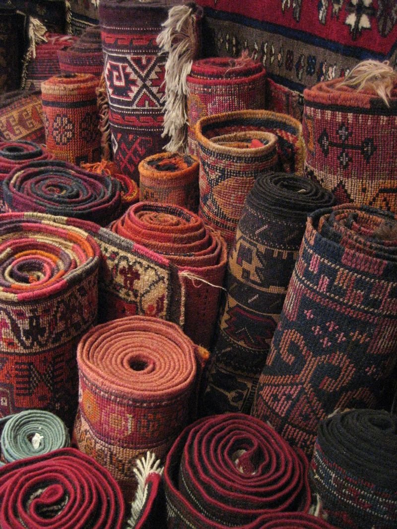 resources of Handloom Rugs exporters