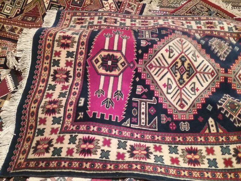 resources of Oriental rugs exporters