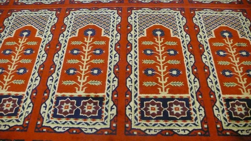 resources of HANDMADE WOOLEN FLATWEAVE RUG exporters