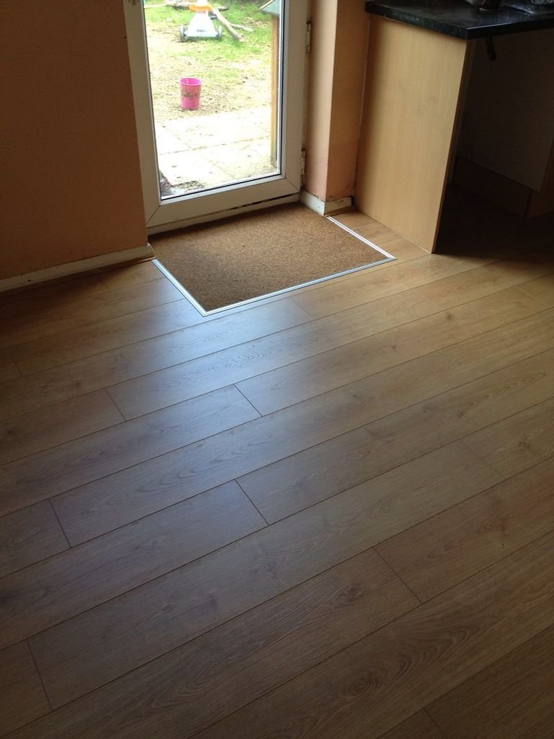 resources of Laminate floor exporters