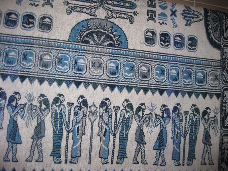 resources of Machine made rugs exporters