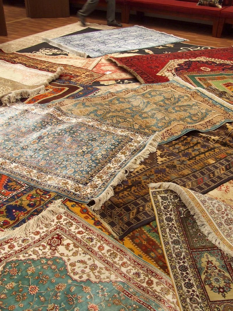resources of Persian silk carpet exporters