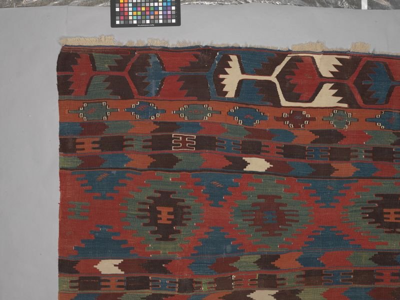 resources of Hand Woven Carpet And Rugs exporters