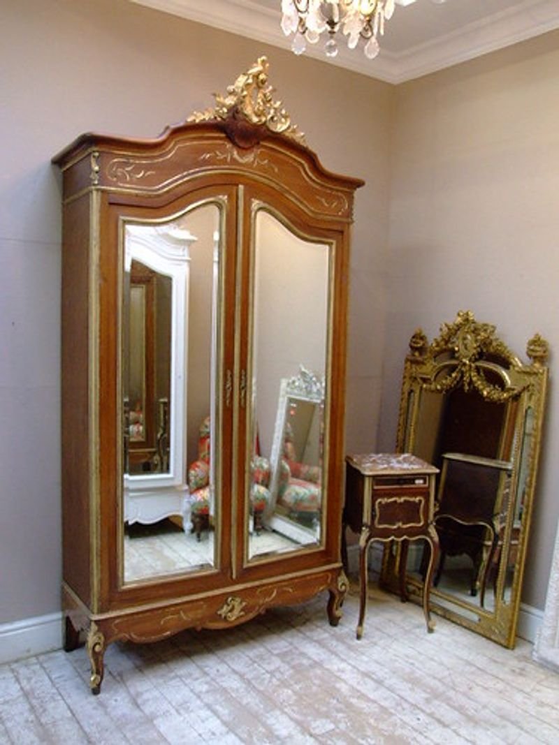 resources of Pearl 3 Door Wardrobe exporters