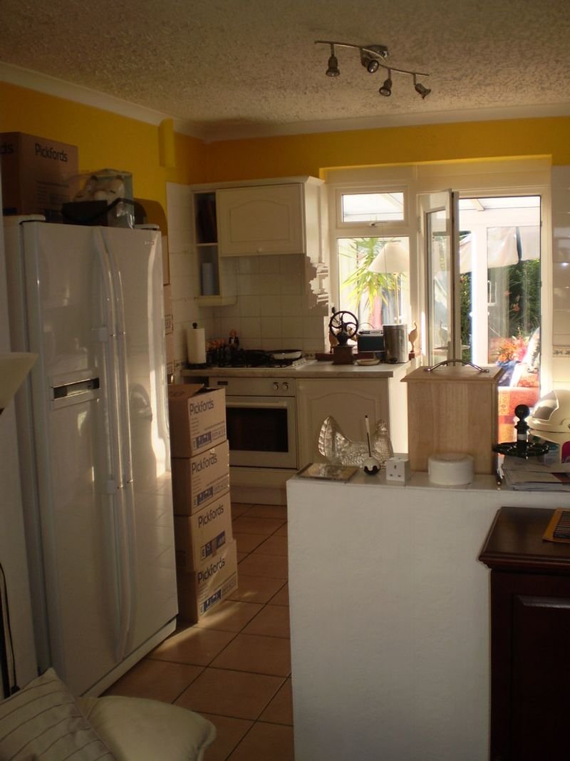 resources of Ritver Special Paint For Kitchens exporters