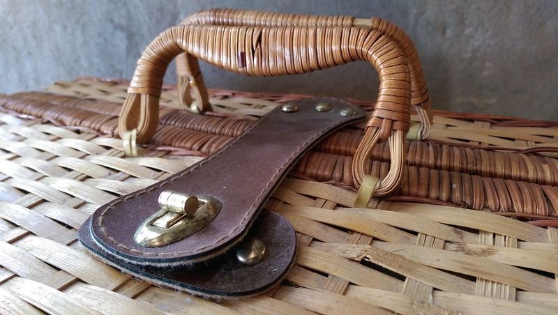 resources of Water Hyacinth Straw Bag With Wood Handle exporters