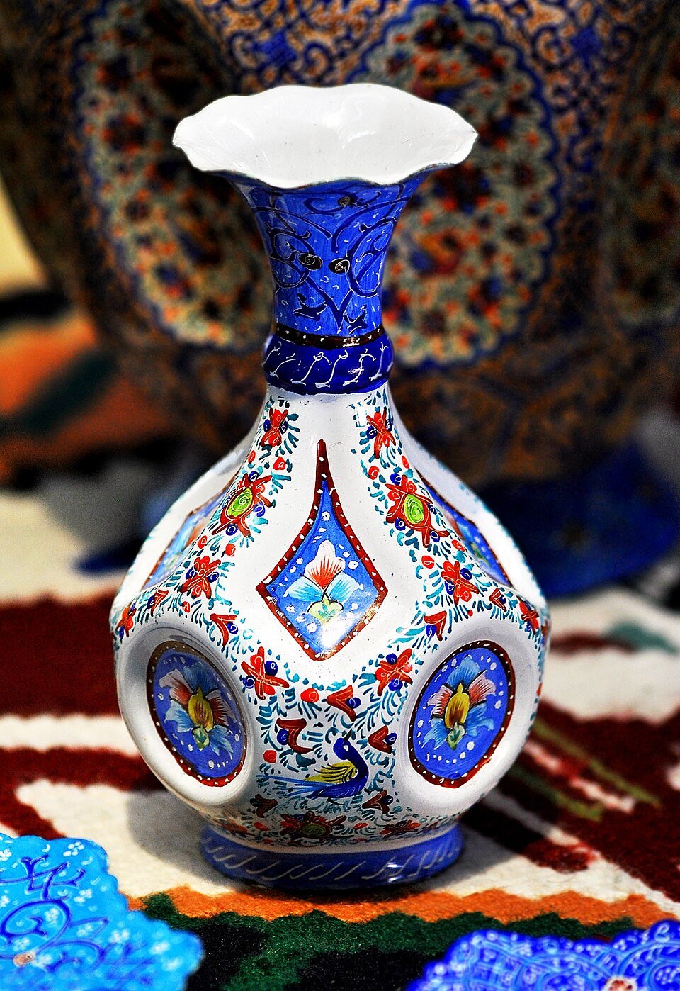 Ceramic Handicrafts Exporters, Wholesaler & Manufacturer | Globaltradeplaza.com