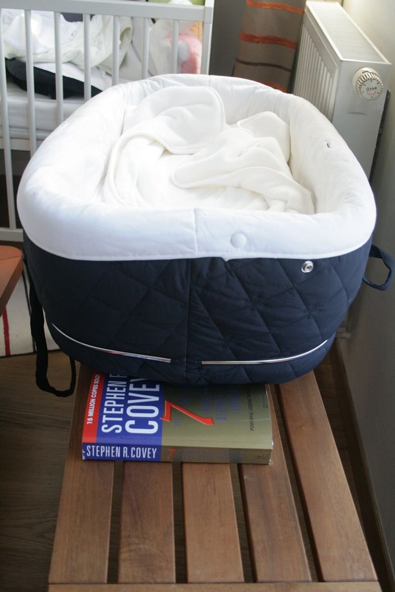 resources of Smart Cat Nest, Warm And Cold Sofa, Pet Sofa exporters