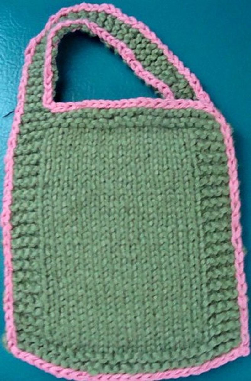 resources of Eco-Friendly Waterproof Silicone Baby Bibs exporters