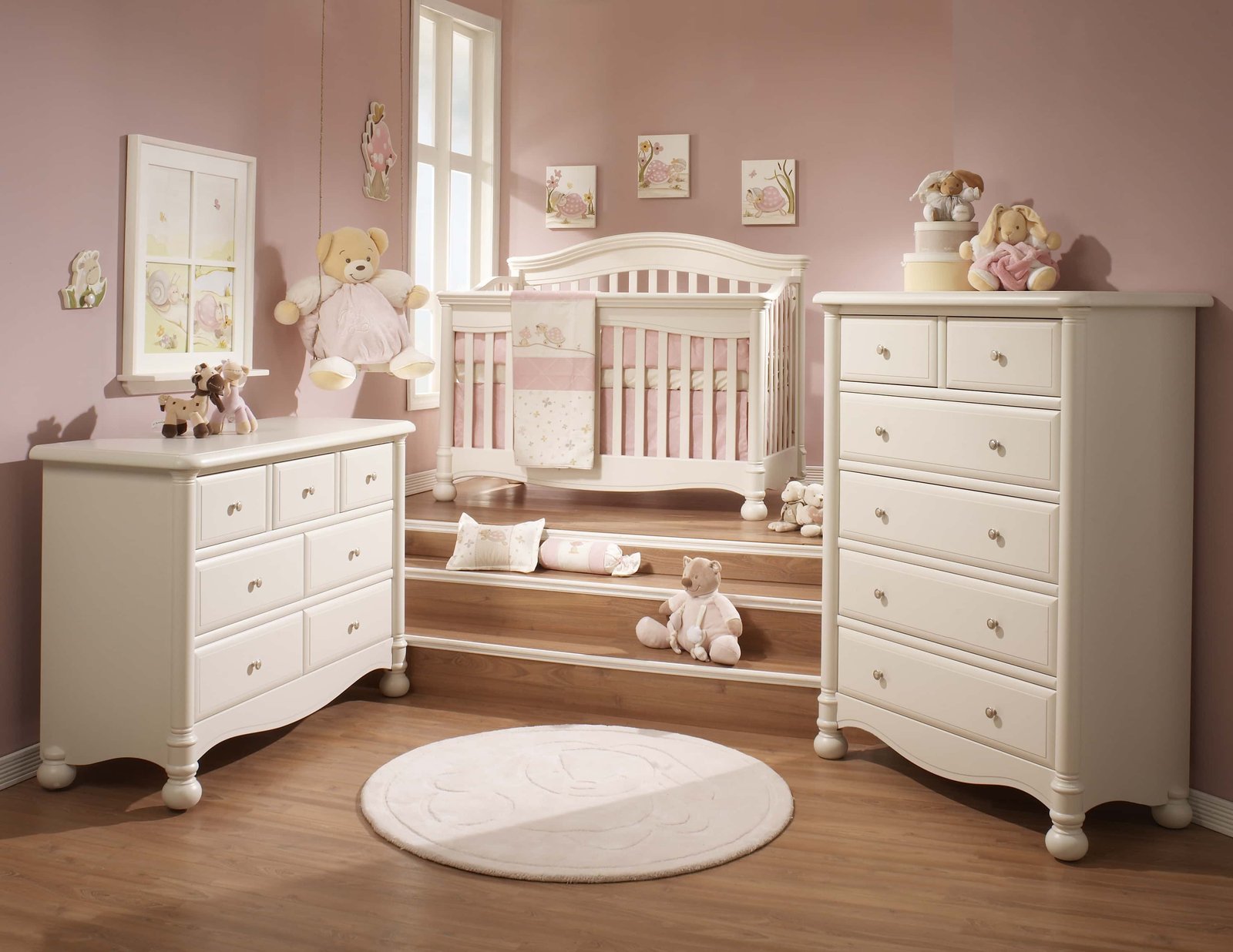 resources of Chloe Drawer Dresser exporters