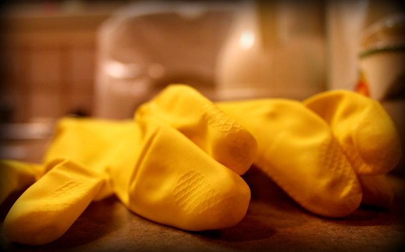resources of Heat Resistant Gloves exporters