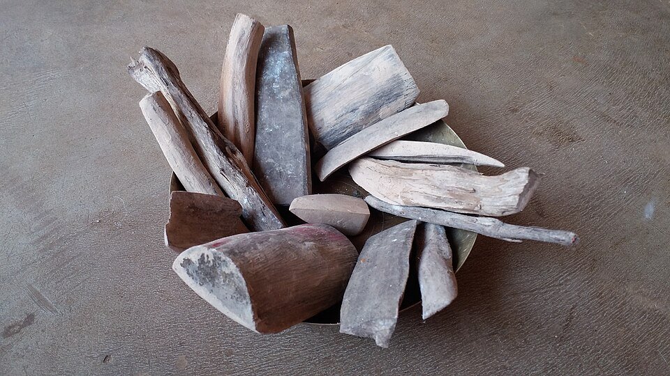 Sandal Wood Exporters, Wholesaler & Manufacturer | Globaltradeplaza.com