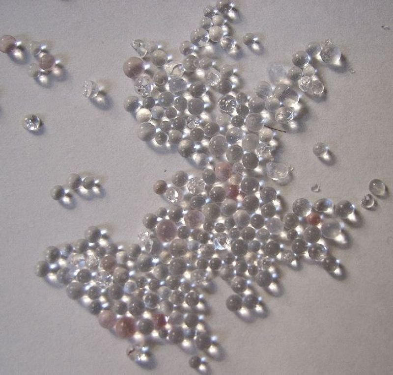 resources of Container desiccant, silica gel, dry fashion-25g exporters