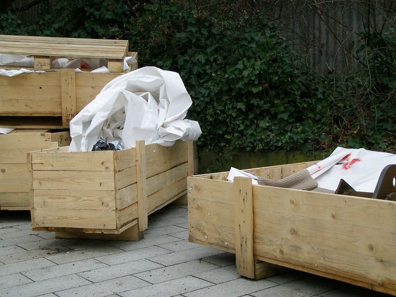 resources of Wooden planter exporters