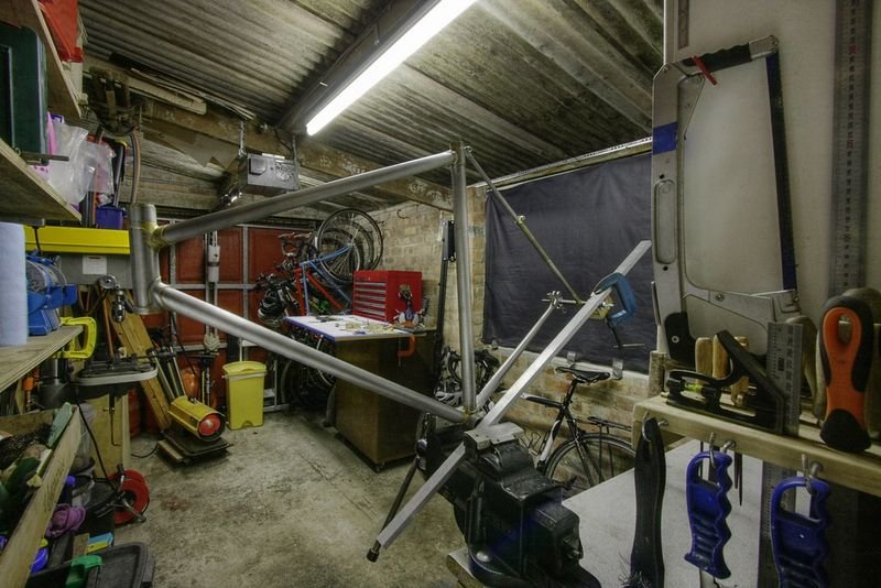 resources of Hydraulic Lift 4 Stop exporters