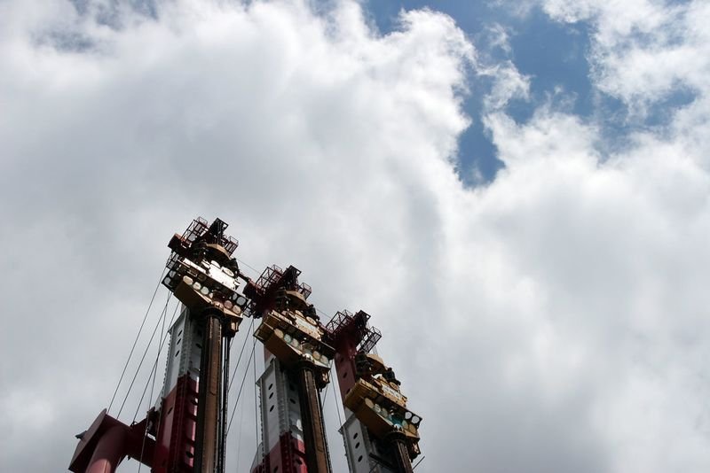 resources of Hoist and crane exporters