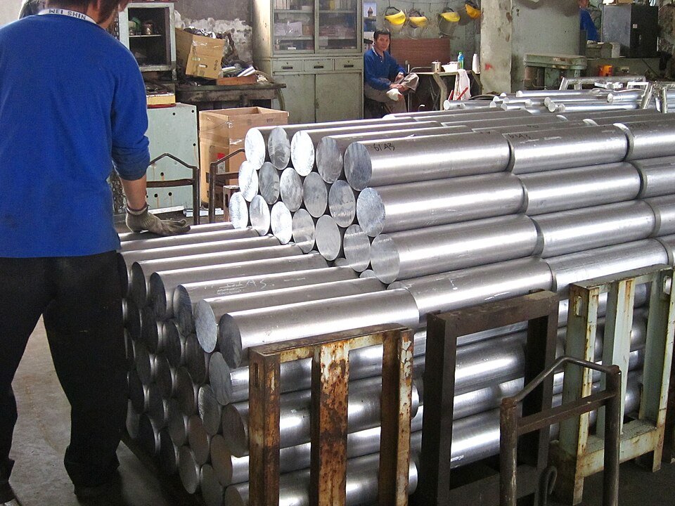 Aluminium Extrusion Exporters, Wholesaler & Manufacturer | Globaltradeplaza.com
