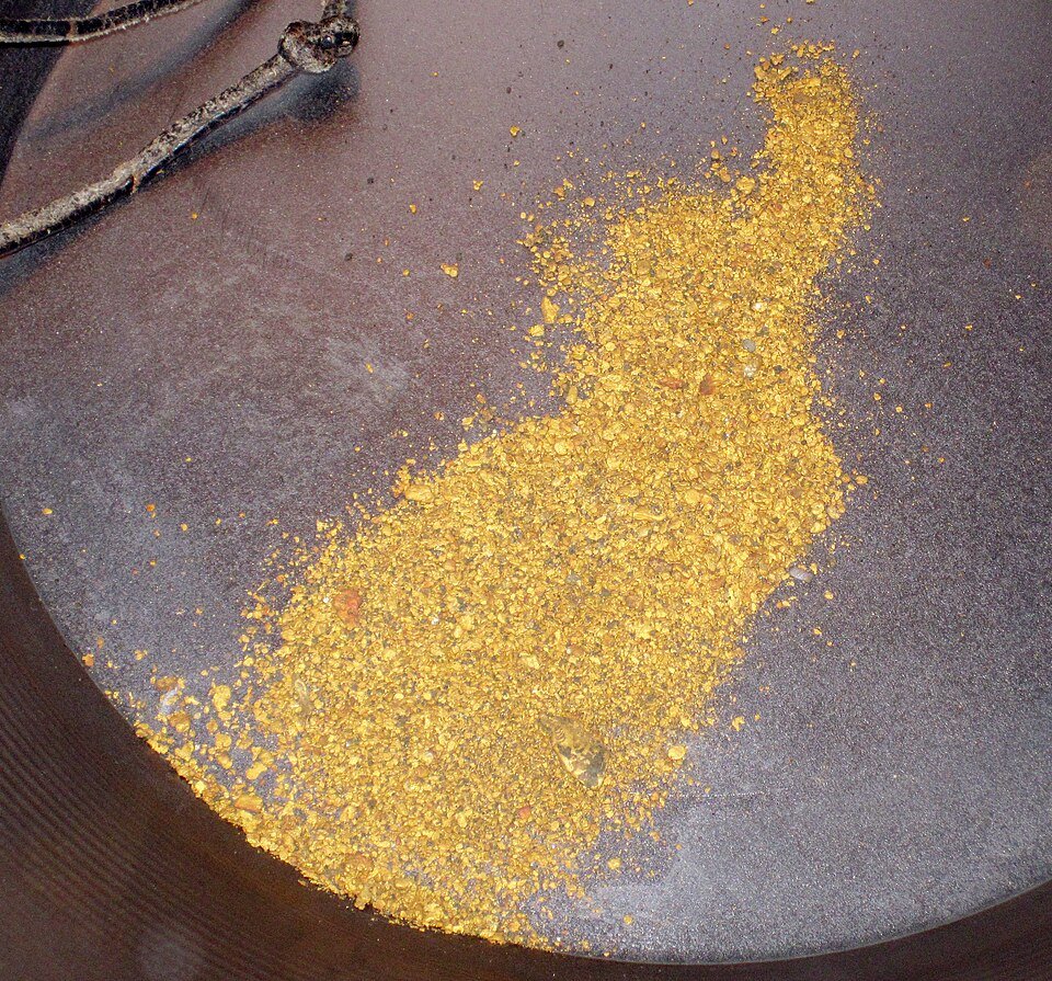 Gold Dust Exporters, Wholesaler & Manufacturer | Globaltradeplaza.com