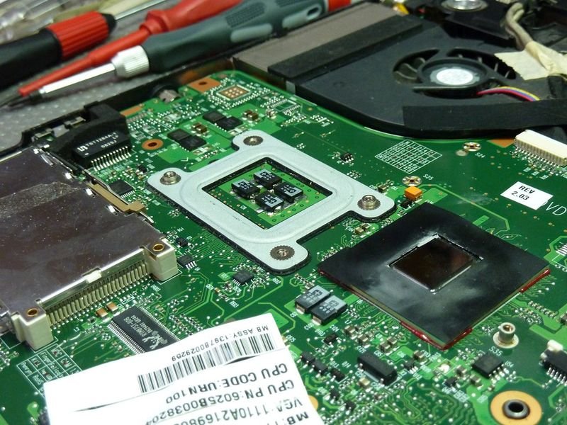 resources of I3-6100U Laptop CPU exporters