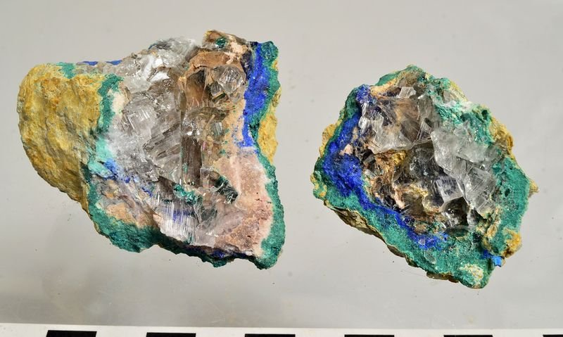 resources of Quartz crystal resonator HC49US exporters