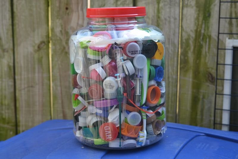 resources of PET Bottle Flakes Sortex Rejection / Mix Colors exporters