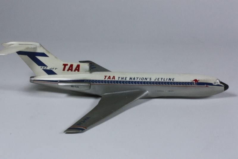 resources of Model Aircraft Boeing 777 Philippine Airlines exporters