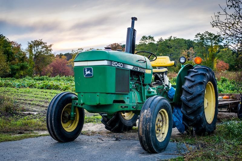 resources of QLN QC180-210HP Wheeled Tractors exporters