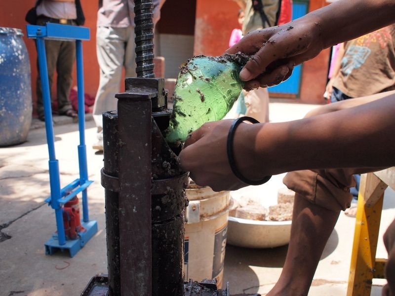 resources of V6 Borewell Submersible Pumpset exporters