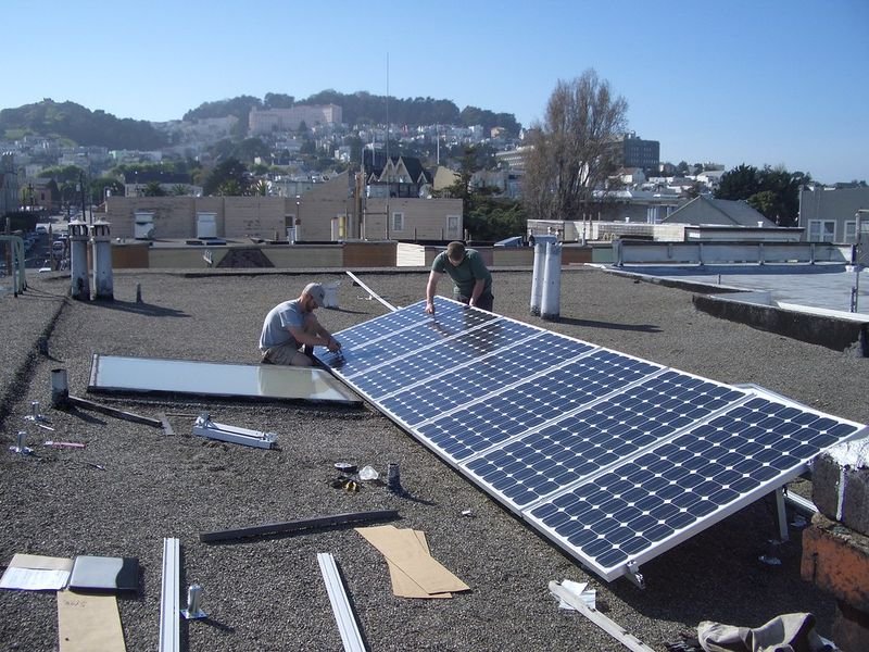 resources of 550w High Cut Mono 182mm Black 550W Solar Panels exporters