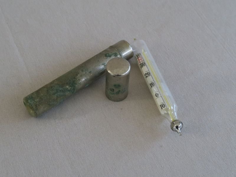 resources of Buoy Paper Weight Compass exporters
